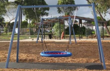 Swing Single Steel Frame Basket swi0019